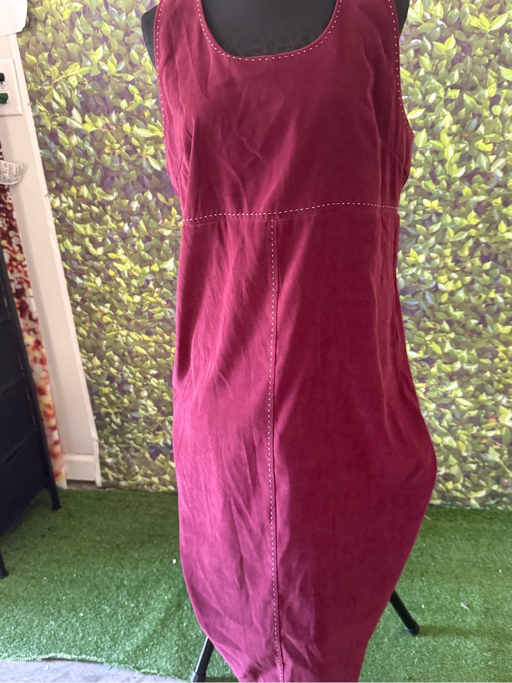 Sleeveless Burgundy Women’s Dress mp28